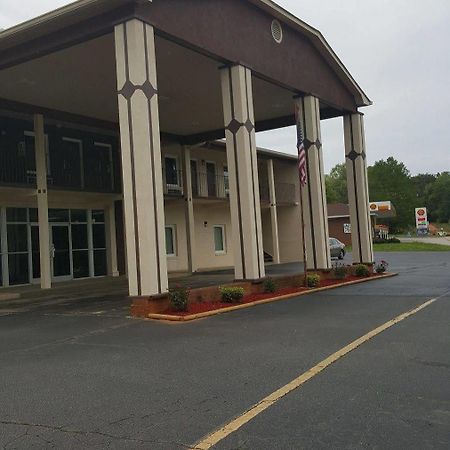 Econo Lodge Forest City Eksteriør bilde