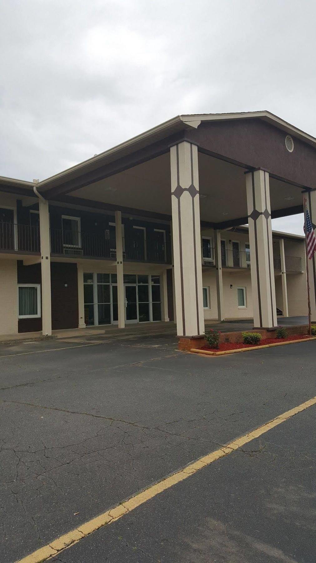 Econo Lodge Forest City Eksteriør bilde