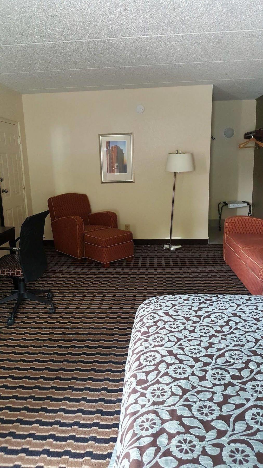 Econo Lodge Forest City Eksteriør bilde